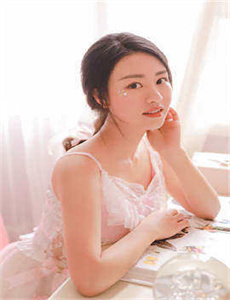 家隆名妆