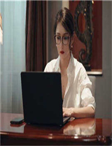 艳姆 在线观看