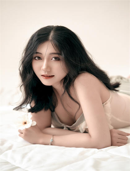 韓國三級HD中文字幕我的女友_AI換臉在線視頻免費