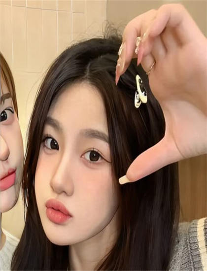 美女_藝術照片_姐姐8免費觀看完整版電視劇